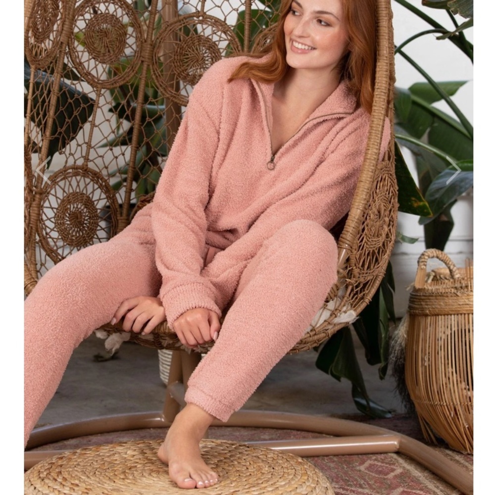 Honeydew COMFORT QUEEN PULLOVER and JOGGER